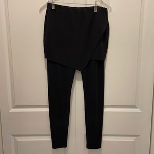 8telier Elevated Essentials Skirted Leggings in Black